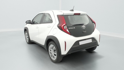 Toyota AYGO X 1.0 VVT-i 72 S-CVT Dynamic
