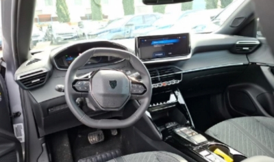 Peugeot e-2008 54 kWh 156 ch Allure