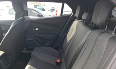 Peugeot e-2008 54 kWh 156 ch Allure