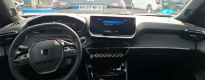 Peugeot e-2008 54 kWh 156 ch Allure