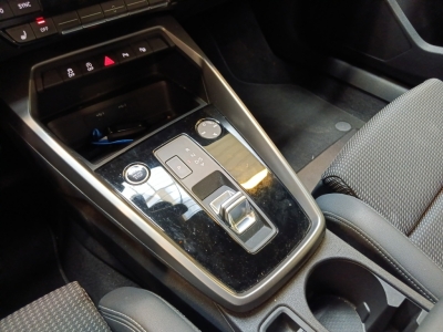 Audi A3 Sportback 35 TFSI 150CH MILD HYBRID S LINE S TRONIC 7