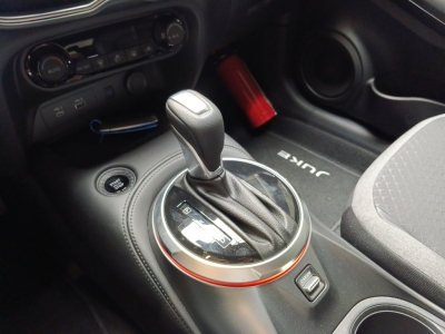 Nissan Juke 1.0 DIG-T 114CH N-CONNECTA