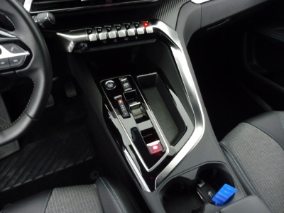 Peugeot 3008 HYBRID 136CH ALLURE PACK E-DCS6
