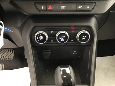 Dacia Sandero STEPWAY EXPRESSION TCE 90 BVA
