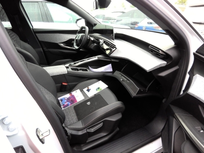Peugeot 5008 Hybrid 145 ch e-DCS6 Allure