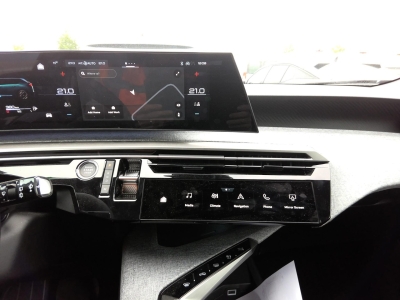 Peugeot 5008 Hybrid 145 ch e-DCS6 Allure