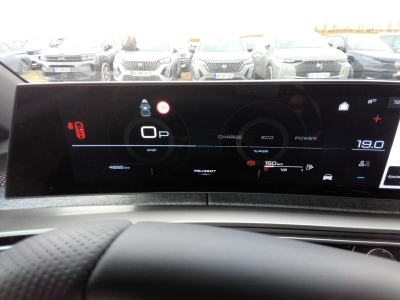 Peugeot 5008 Hybrid 145 ch e-DCS6 GT Exclusive