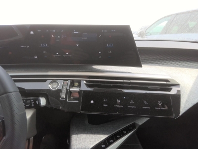 Peugeot 5008 Hybrid 145 ch e-DCS6 GT Exclusive