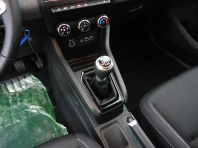 Renault Clio 1.0 TCE 90CH EVOLUTION - 25