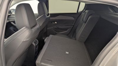 Peugeot 308 Hybrid 145 e-DCS6 Allure