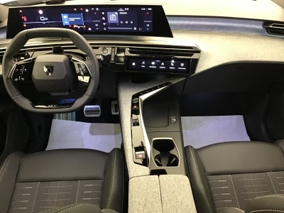 Peugeot 3008 Hybrid 145 e-DCS6 GT