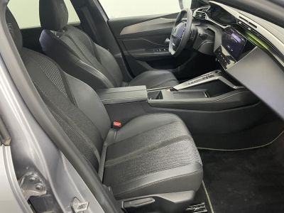 Peugeot 308 Hybrid 145 e-DCS6 GT