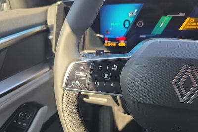 Renault ESPACE VI Espace full hybrid E-Tech 200 ch 7pl Iconic