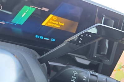 Renault ESPACE VI Espace full hybrid E-Tech 200 ch 7pl Iconic