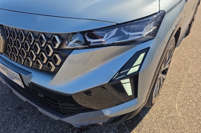 Renault ESPACE VI Espace full hybrid E-Tech 200 ch 7pl Iconic