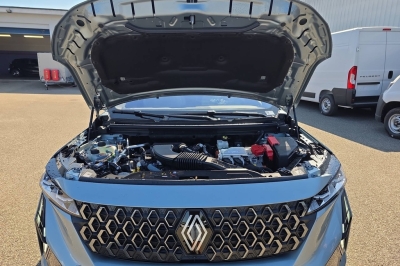 Renault ESPACE VI Espace full hybrid E-Tech 200 ch 7pl Iconic