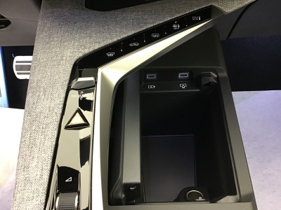 Peugeot 3008 GT EXCLUSIVE HYBRID 145 e-DSC6