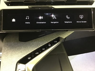 Peugeot 3008 GT EXCLUSIVE HYBRID 145 e-DSC6