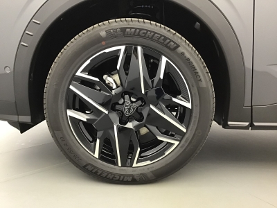 Peugeot 3008 GT EXCLUSIVE HYBRID 145 e-DSC6