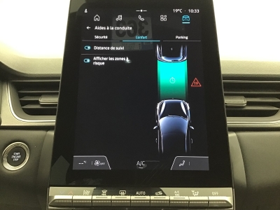 Renault Captur TECHNO TCE 90 6 v