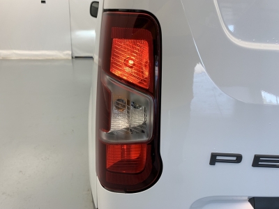 Peugeot Partner PARTNER FGN DIESEL 100 CH M MANUELLE