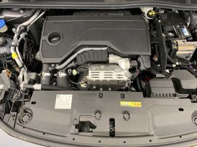 Peugeot 308 Nouvelle Hybrid 145 e-DCS6 GT