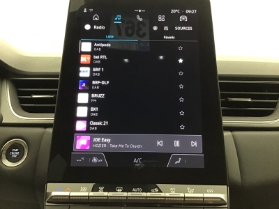 Renault Captur TECHNO TCE 90 6 v