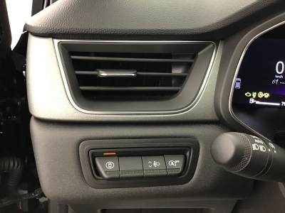 Renault Captur TECHNO TCE 90 6 v