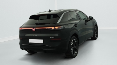 Volkswagen T-ROC NOUVEAU 1.5 ETSI EVO2 HYBRID 150 CH DSG7 R-LINE