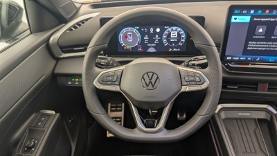 Volkswagen T-ROC NOUVEAU 1.5 ETSI EVO2 HYBRID 150 CH DSG7 R-LINE