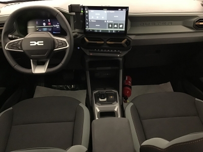 Dacia Duster EXTREME + HYBRID 155 BVA
