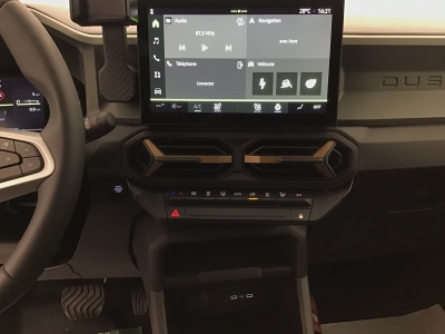 Dacia Duster EXTREME + HYBRID 155 BVA