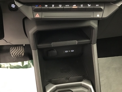 Dacia Duster EXTREME + HYBRID 155 BVA