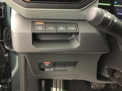 Dacia Duster EXTREME + HYBRID 155 BVA