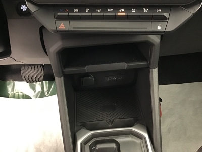 Dacia Duster EXTREME + HYBRID 155 BVA