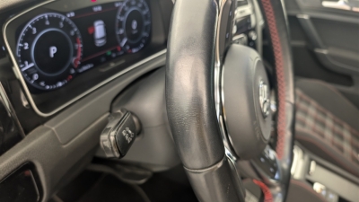 Volkswagen Golf 2.0 TSI 245 DSG7 GTI Performance