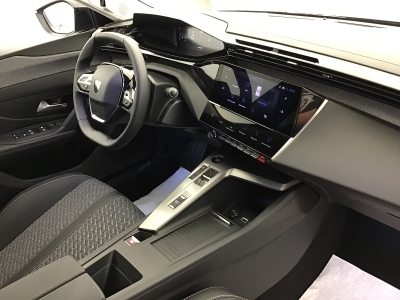 Peugeot 308 ALLURE BlueHDi 130 EAT8
