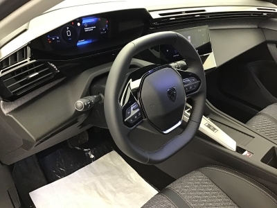 Peugeot 308 ALLURE BlueHDi 130 EAT8