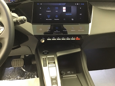Peugeot 308 ALLURE BlueHDi 130 EAT8