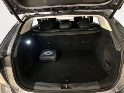 MG HS 1.5T PHEV 339 LUXURY GPS LL19 RADAR AV AR+CAM 360 KEYLESS