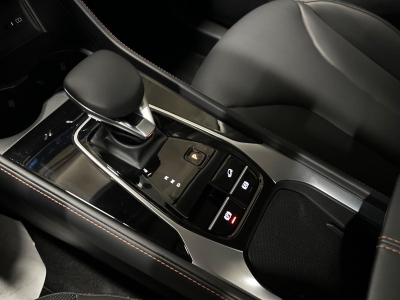 MG HS 1.5T PHEV 339 LUXURY GPS LL19 RADAR AV AR+CAM 360 KEYLESS