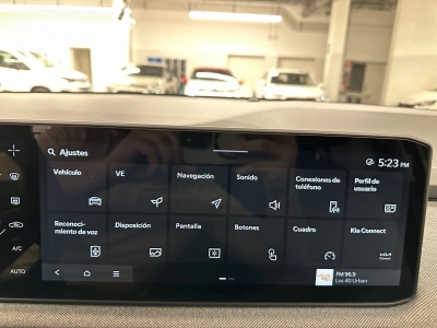 Kia EV3 BEV 81KWH 204 EARTH LONG RANGE GPS LL17 RADAR AV AR+CAM KEYLESS Qi