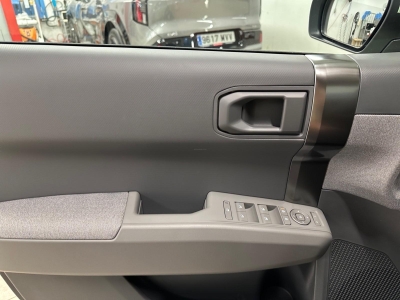 Kia EV3 BEV 81KWH 204 EARTH LONG RANGE GPS LL17 RADAR AV AR+CAM KEYLESS Qi