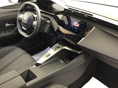 Peugeot 308 ALLURE BlueHDi 130 EAT8
