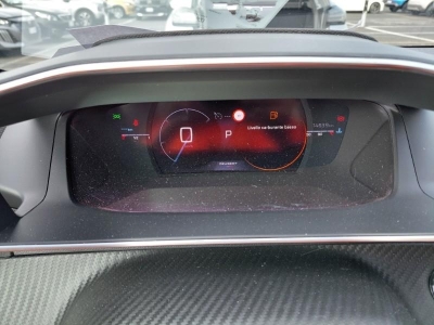 Peugeot 208 Hybrid 145 ch e-DCS6 GT