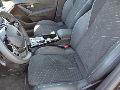 Peugeot 208 Hybrid 145 ch e-DCS6 GT