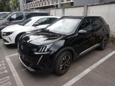 Peugeot 2008 BlueHDi 130 S&S EAT8 GT