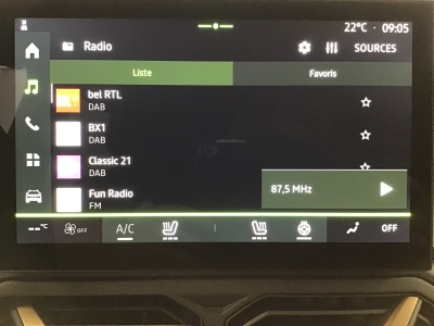 Dacia Duster EXTREME + HYBRID 155 BVA