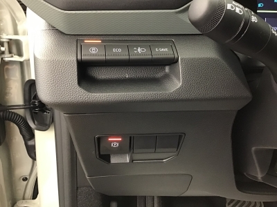 Dacia Duster EXTREME + HYBRID 155 BVA