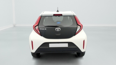 Toyota AYGO X 1.0 VVT-i 72 S-CVT Dynamic